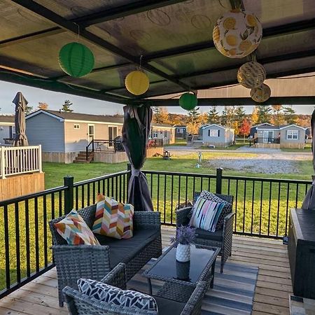 Subu'S Paradise In Niagara Exterior photo